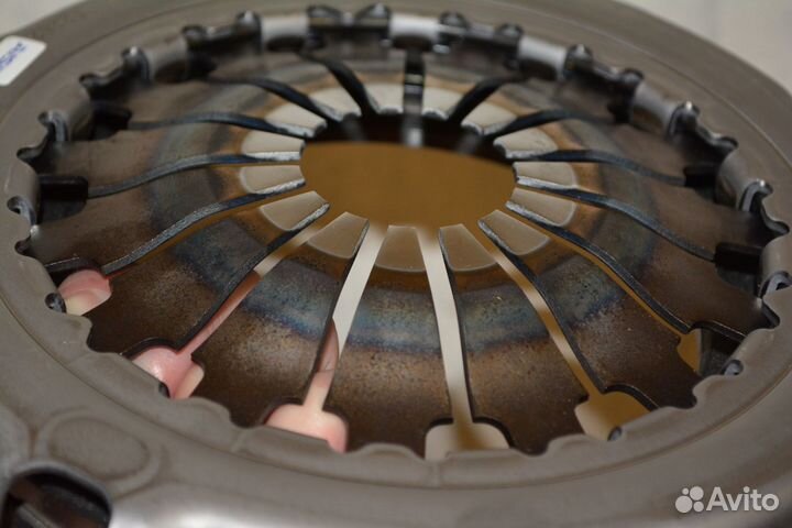 Ремонт сцепления Renault (всех видов)