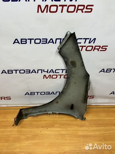 Hyundai Solaris 2 Крыло переднее правое