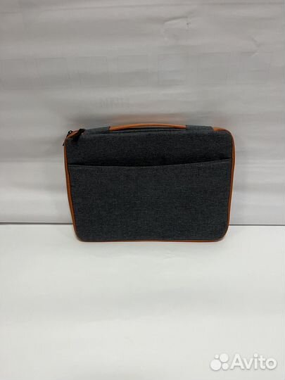 Apple MacBook Pro 13 (750 Гб)