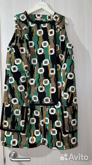 Платье Balensiaga