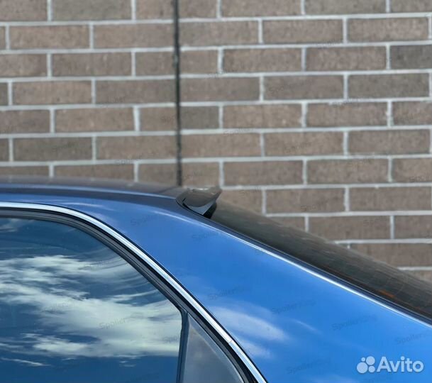 Козырек заднего стекла Honda Civic 5 91-97