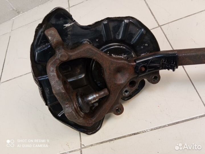 Кулак поворотный передний правый Mercedes w220