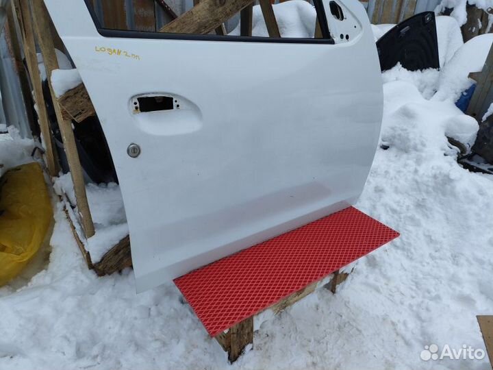 Дверь передняя правая Renault Logan 2