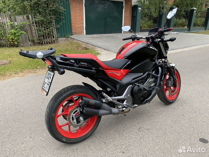 Honda NC 750S 2016