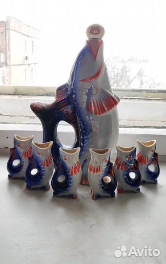 Графин штоф и 6 стопок рыбки керамика СССР