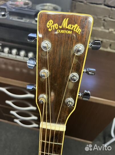 Акустическая гитара дредноут Pro Martin Custom