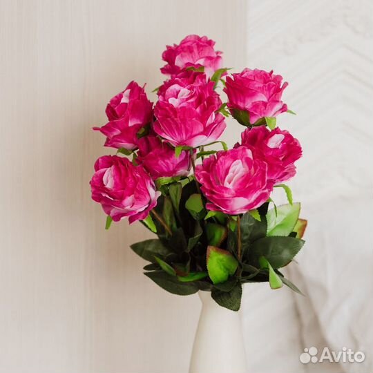 Искусственный букет цветов из 9 голов розы