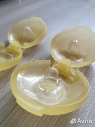 Накладки на грудь medela