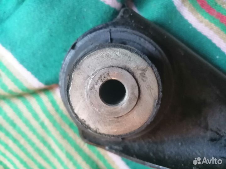 Рычаг верхний левый, мазда 6