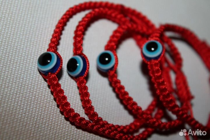 Именные булавки и браслеты