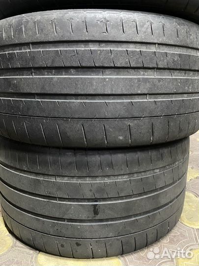 Michelin Pilot Super Sport 285/30 R19 19
