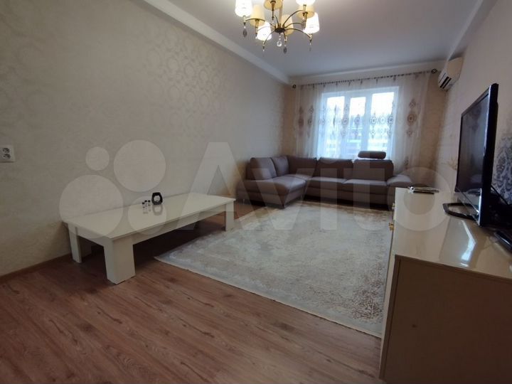 2-к. квартира, 50,5 м², 8/9 эт.