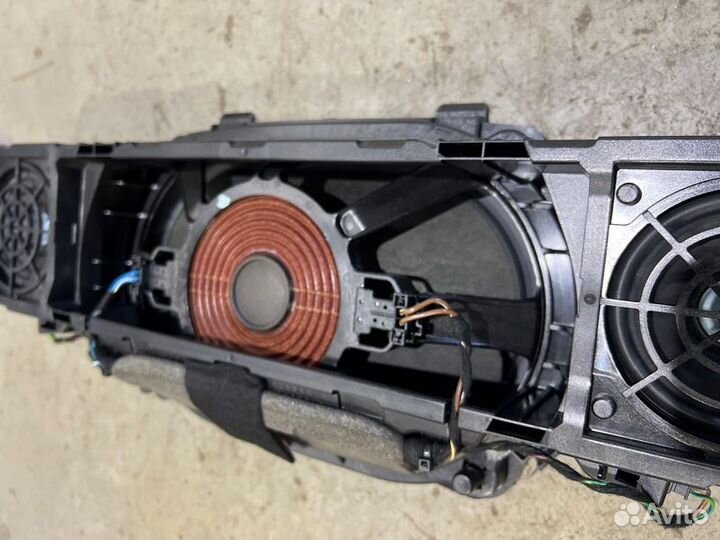 Сабвуфер Harman/Kardon Mercedes-Benz S-Class W221