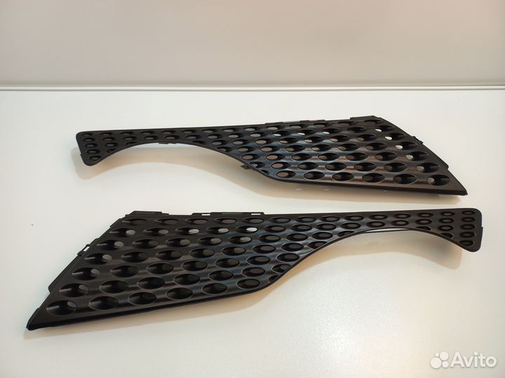 Решетка Nissan Juke 2010-2014 боковая часть RH/LH