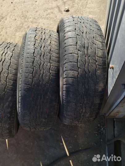 Bridgestone Dueler A/T 225/65 R17