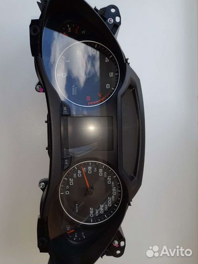 Щиток приборной панели Audi A4 d8 8K0920930M