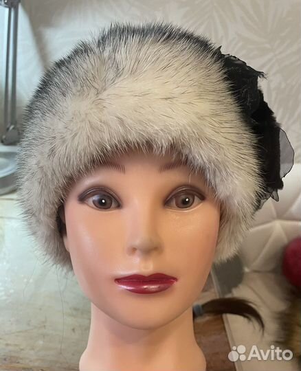 Шапка из цельной норки крестовки