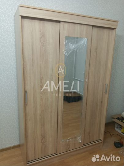 Шкаф купе с зеркалом