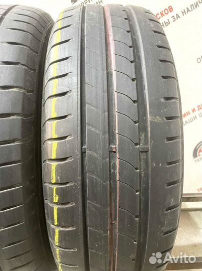 Goodyear EfficientGrip 195/60 R16 89H