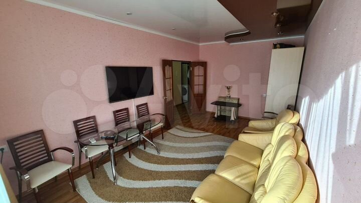 2-к. квартира, 53 м², 9/12 эт.