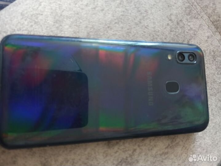 Телефон samsung а40
