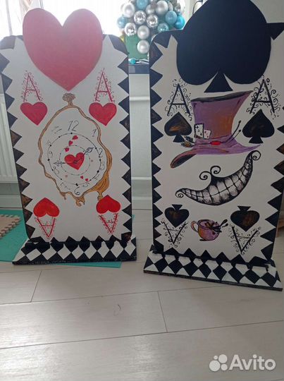 Алиса в стране чудес декор