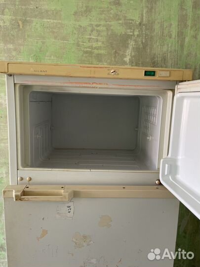 Холодильник бу Atlant кшд 126-1