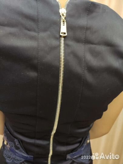 Платье праздничное