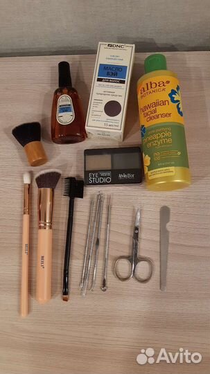 Набор- косметика, кисти