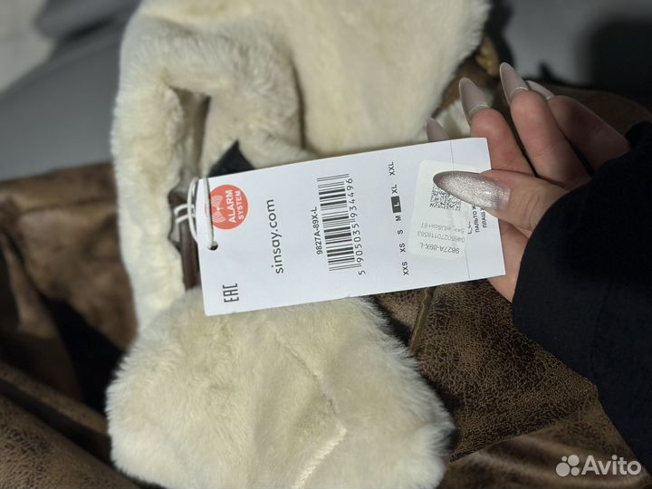 Дубленка новая sinsay L