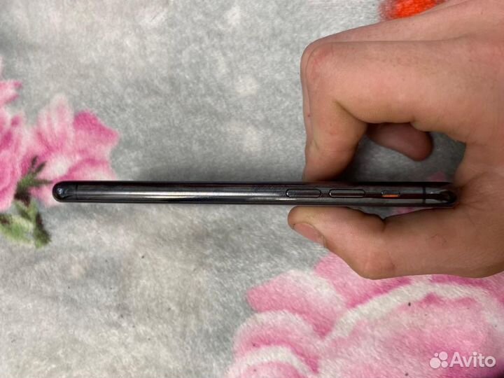 iPhone 11 pro 64 gb