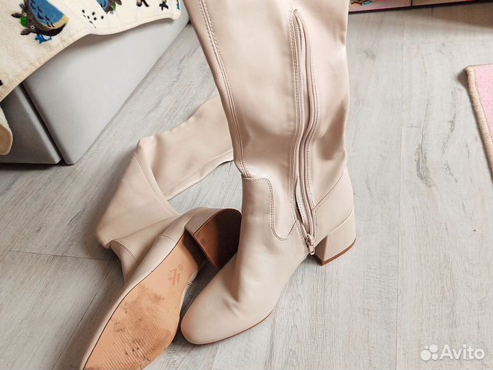 Сапоги женские высокие