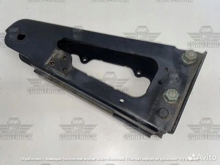 Кронштейн кабины передний левый Mercedes-Benz