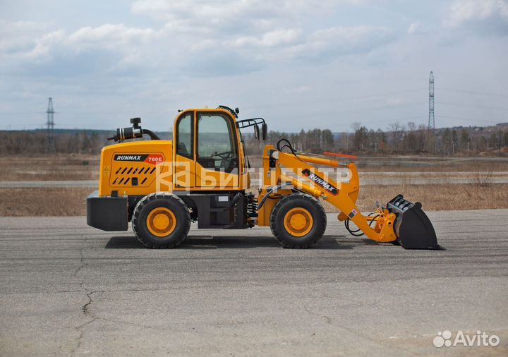 Фронтальный погрузчик Runmax 760Е, 2023