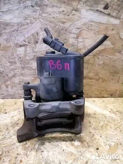 Суппорт задний правый Volkswagen Passat B6 rest