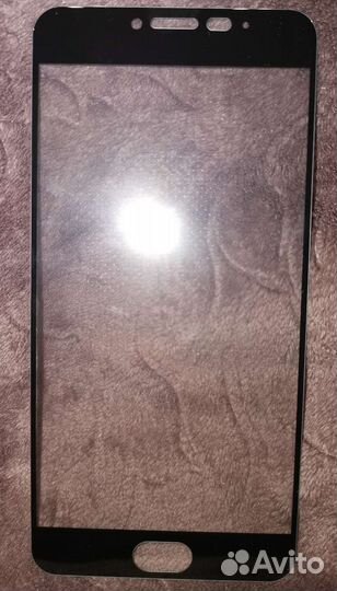 Защитные стёкла и плёнки на телефон