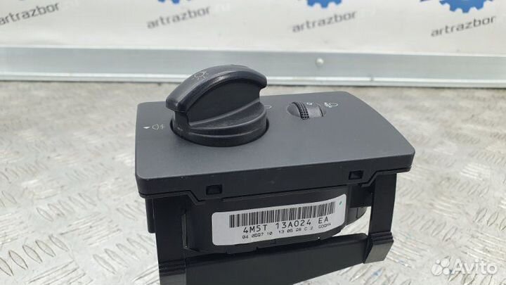 Блок управления светом Ford Focus 2 2008