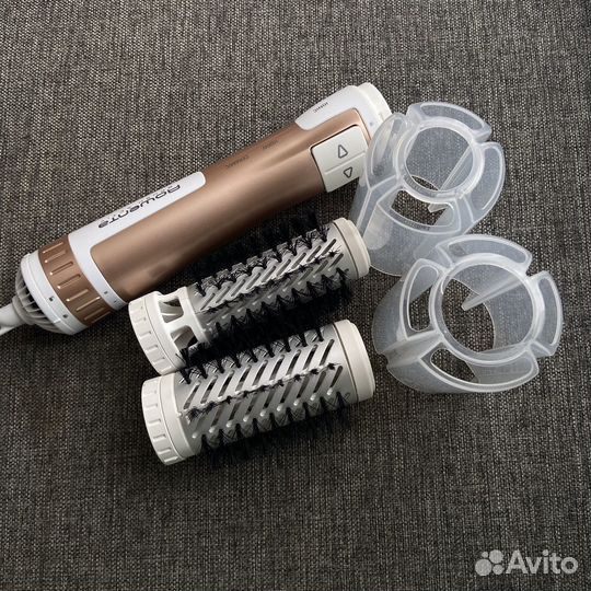 Фен-щетка Rowenta