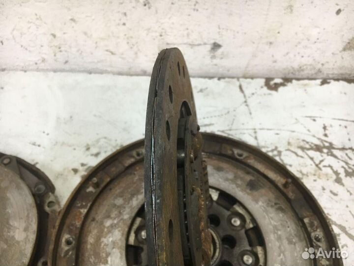 Маховик Mercedes-Benz V-Class/Vito/Viano