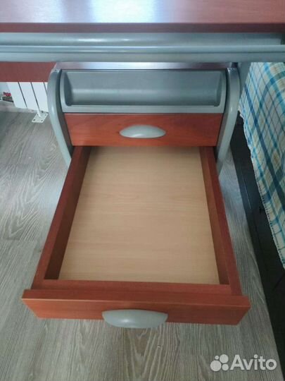 Растущая парта и стул дэми