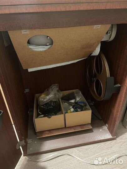 Швейная машинка чайка 142м