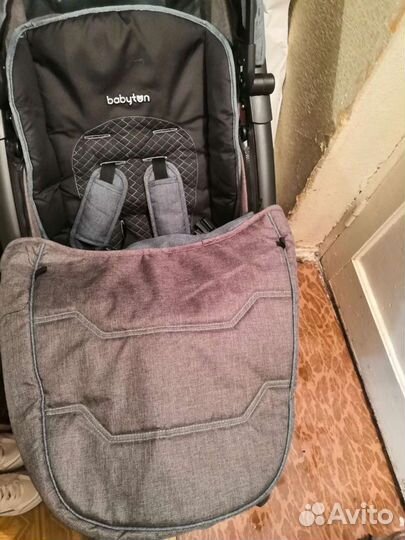 Прогулочная коляска