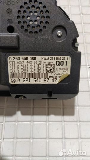 Панель приборов Mercedes W221