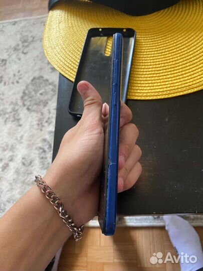 Xiaomi Mi 8, 6/64 ГБ