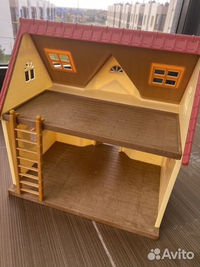 Sylvanian Families домик без мебели