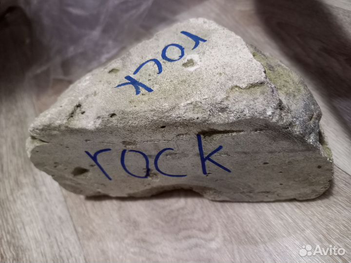 Кирпич rock