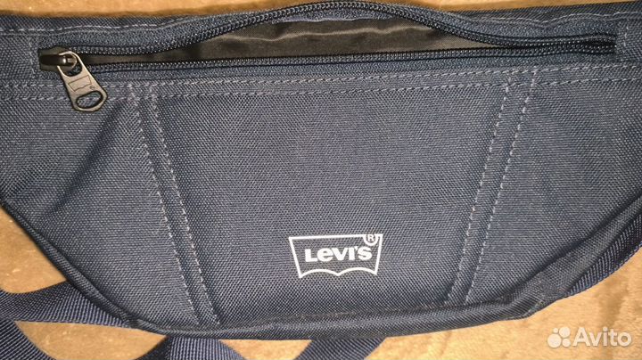 Сумка поясная Levi's синяя