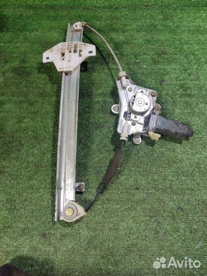 Стеклоподьемник задний правый Hyundai Accent 2