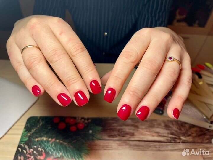 Модели на маникюр и педикюр с покрытием гель-лаком