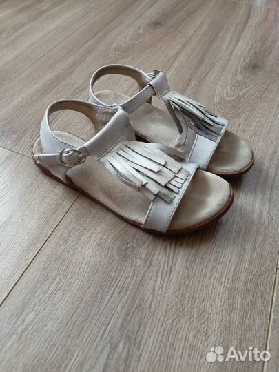 Босоножки для девочки